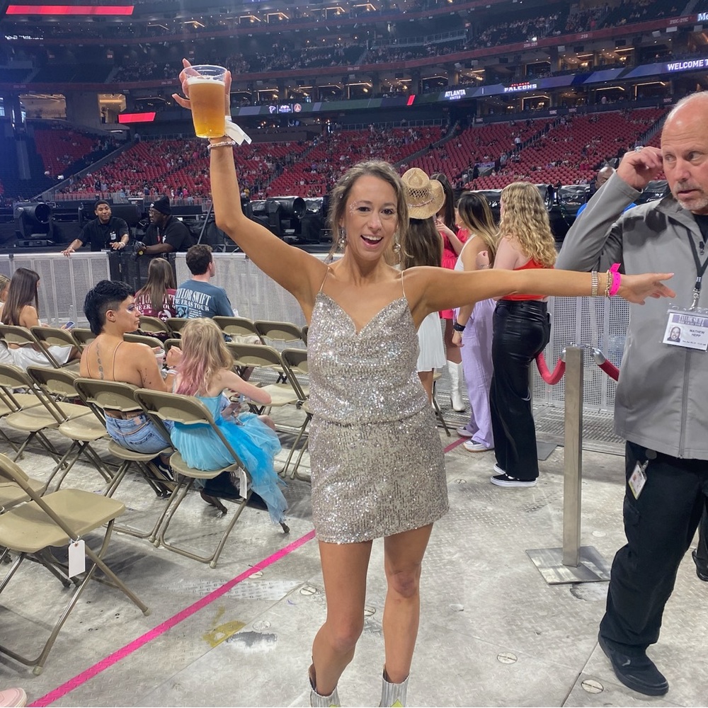 Meet your Posher, Lydia